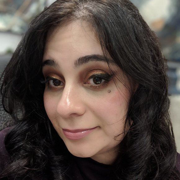 'Tis Me, Marina - Picture 1 of 2